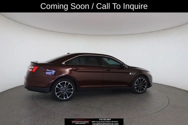 Used 2018 Red Ford SEL image 32