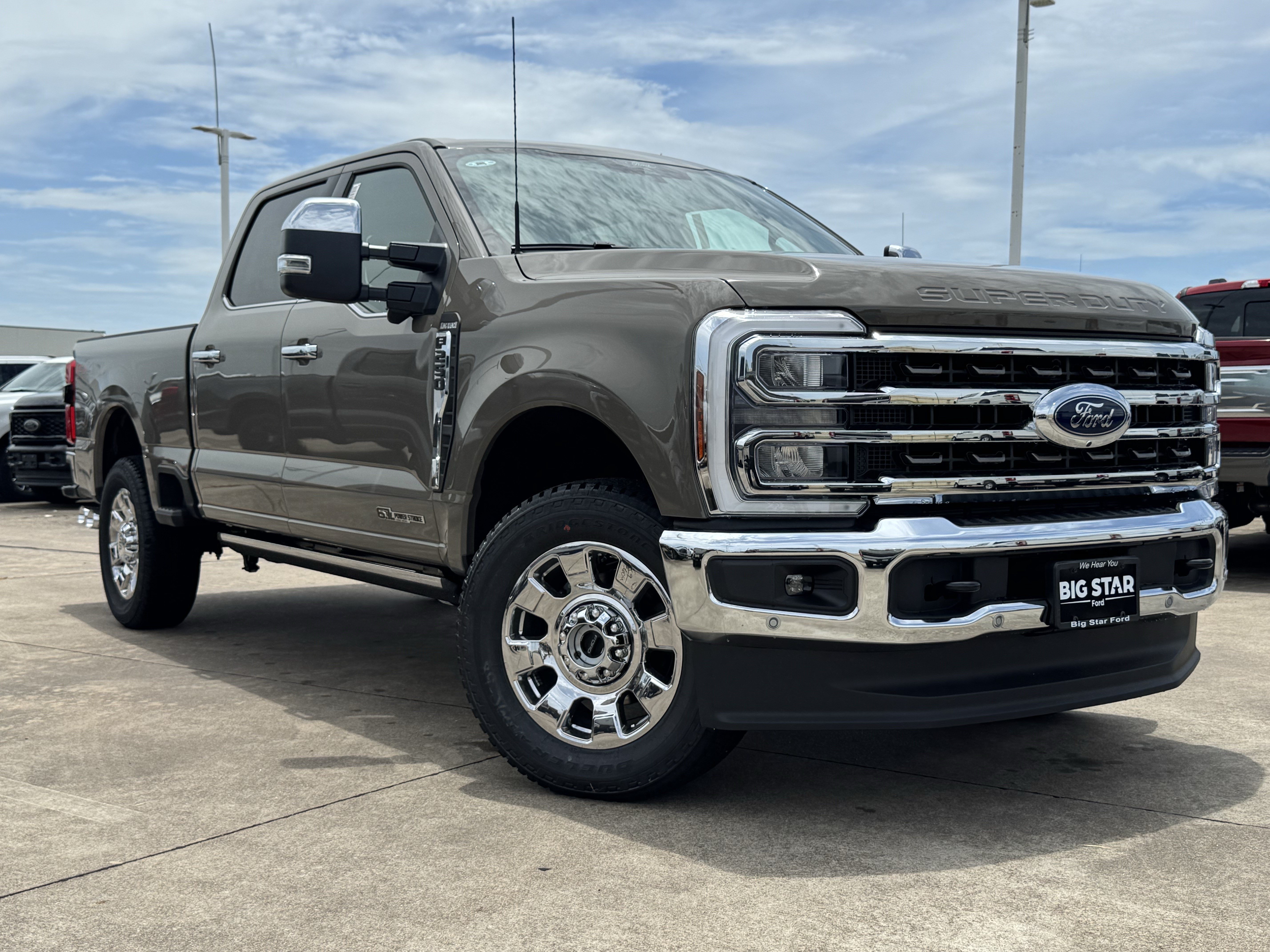 New 2026 Marsh Gray Ford King Ranch image 2
