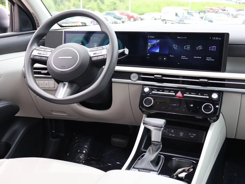 Used 2026 Silver Hyundai SEL image 13