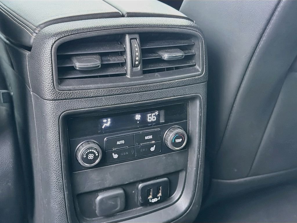 Used 2017 Black Buick Essence image 27