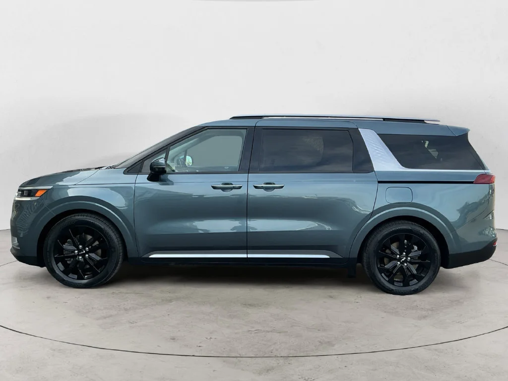 Used 2022 Blue Kia SX image 12