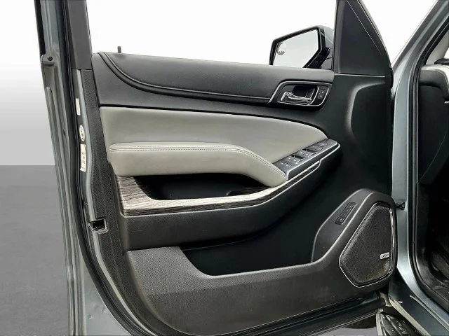 Used 2019 Gray Chevrolet LT image 23