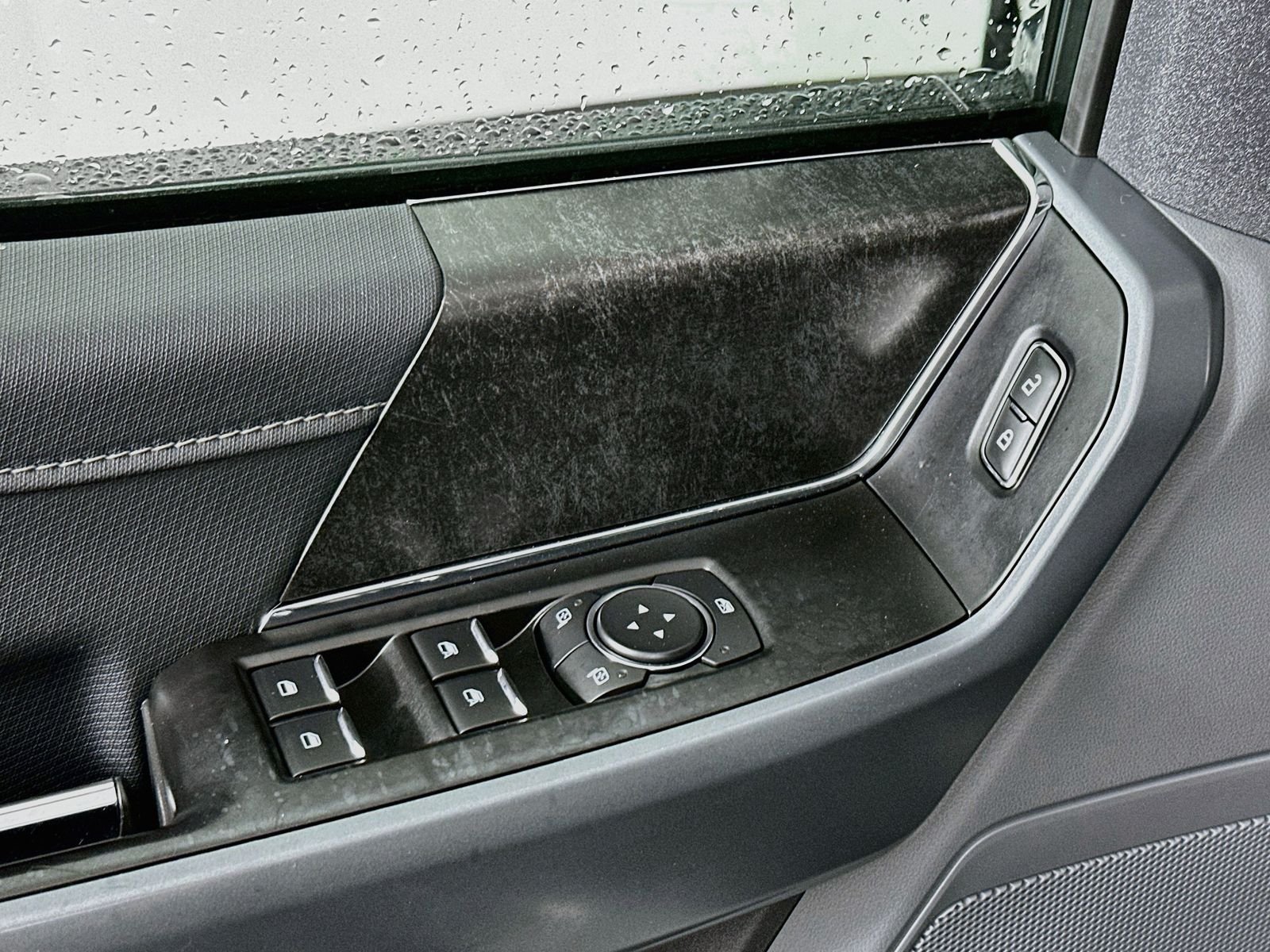 Used 2021 Gray Metallic Ford XLT image 18
