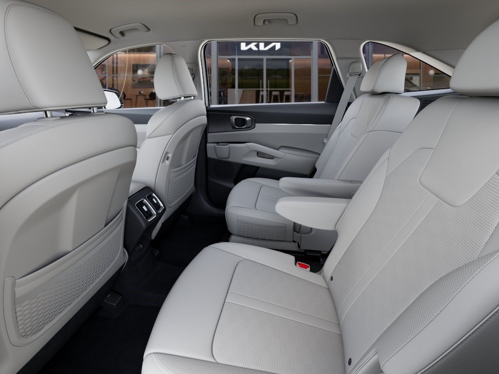 New 2026 Snow White Pearl Kia EX image 18
