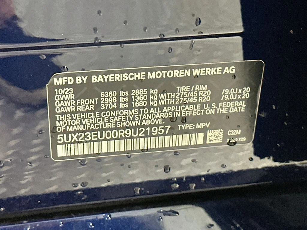 Used 2024 Blue BMW xDrive40i image 35