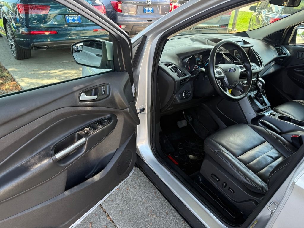 Used 2015 Ingot Silver Ford SE image 11