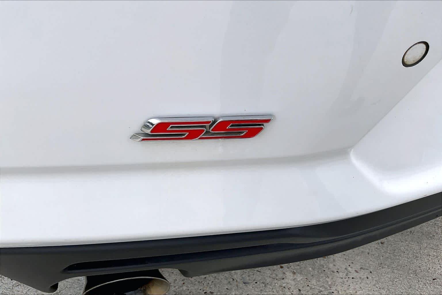 Used 2019 Summit White Chevrolet 2SS image 9