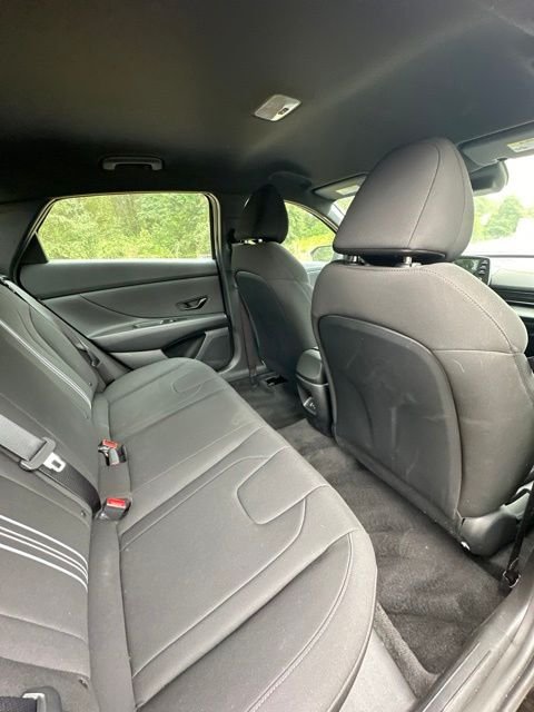 Certified Used 2025 Abyss Black Hyundai SEL Sport image 21