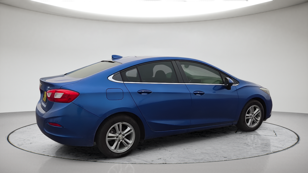 Used 2017 Blue Chevrolet LT image 7