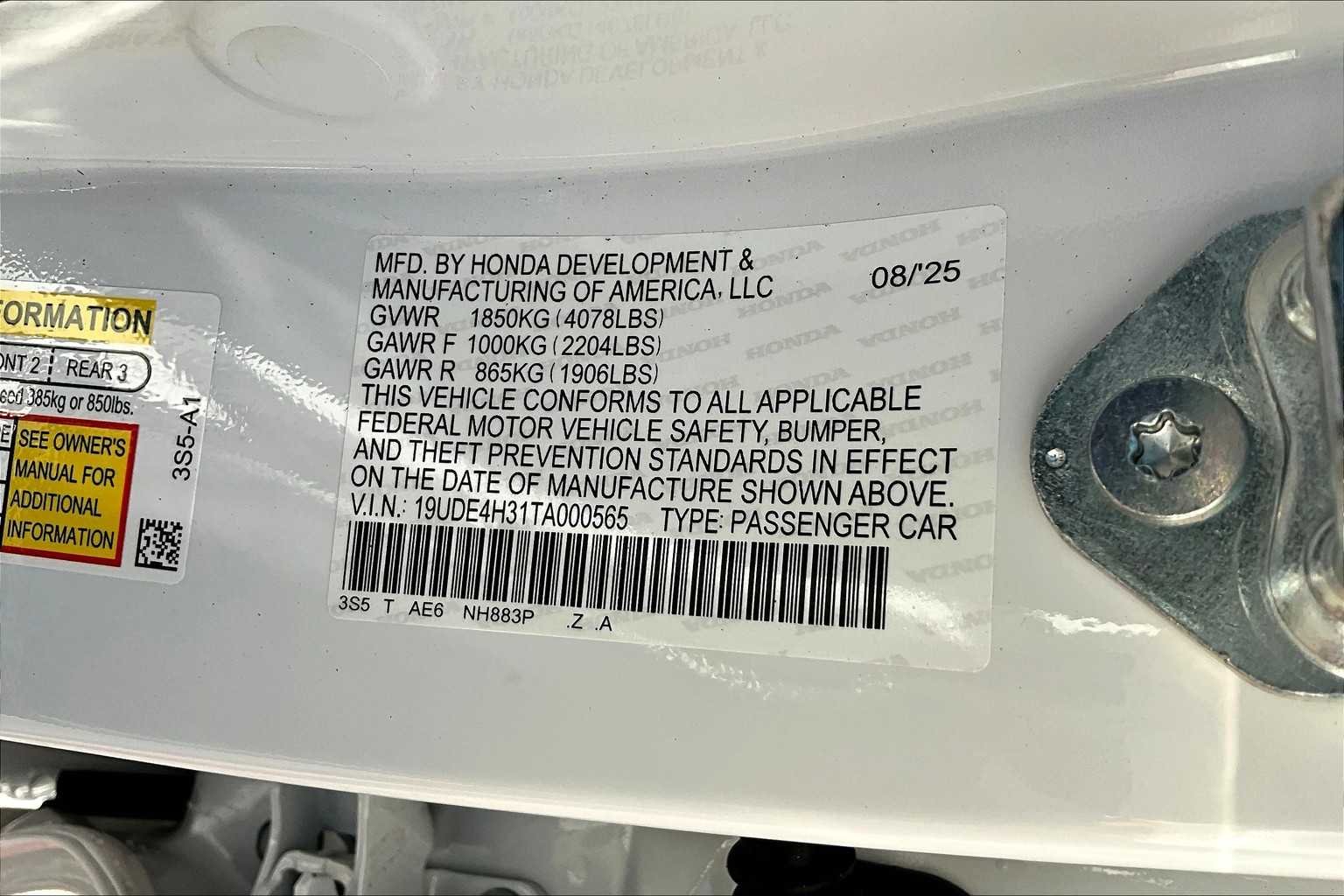 Used 2026 Platinum White Pearl Acura w/A-Spec Package image 21