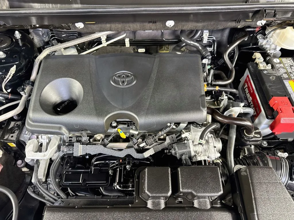 Used 2022 Midnight Black Metallic Toyota LE image 36