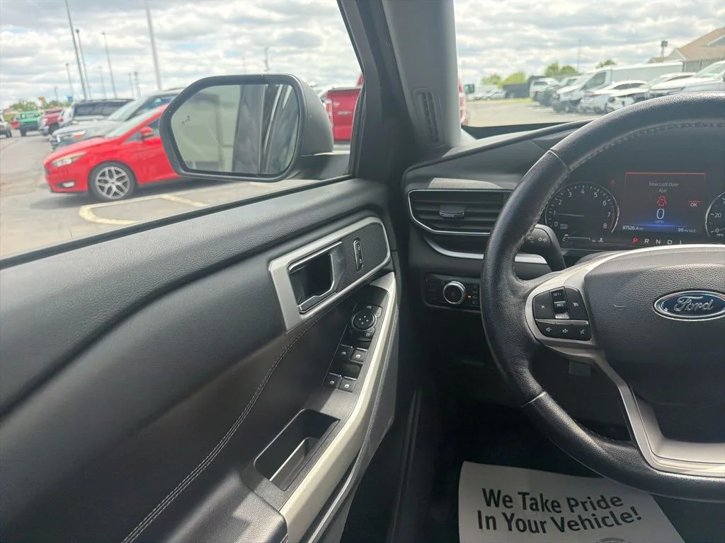 Used 2022 Black Ford XLT image 18