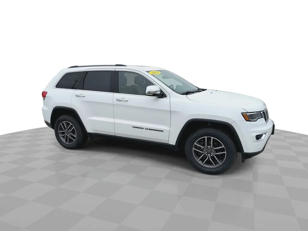 Used 2019 Jeep Grand Cherokee Limited with VIN 1C4RJFBG4KC627612 for sale in Sturgeon Bay, WI