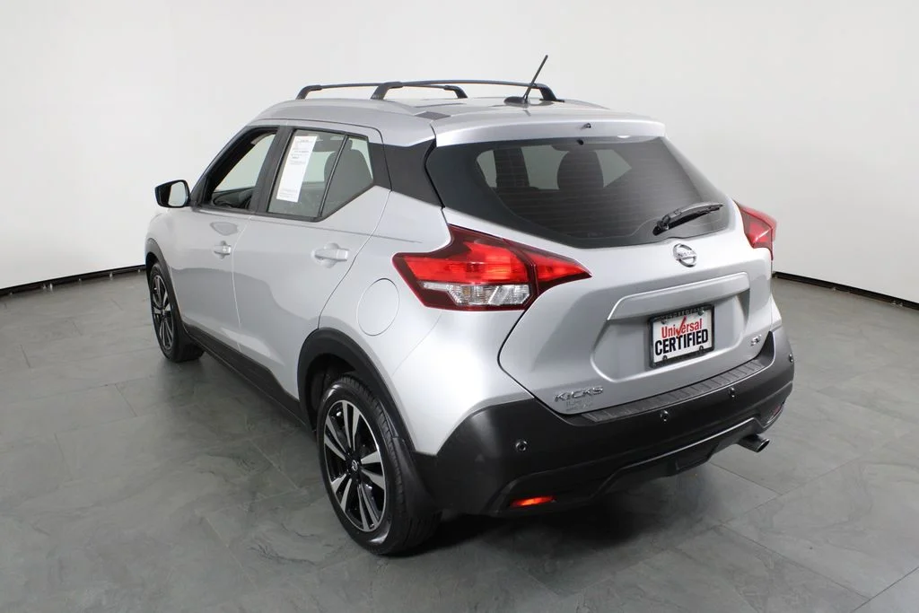 Certified Used 2020 Silver Nissan SV image 5
