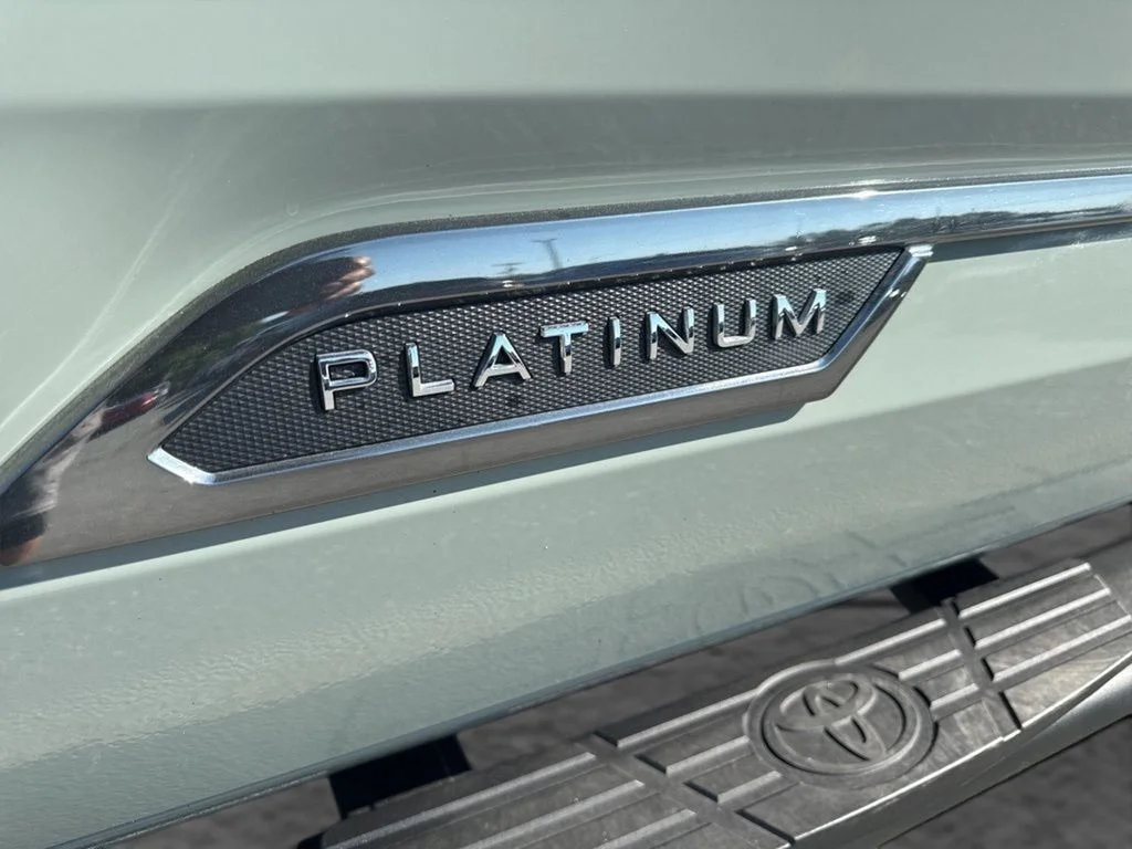Used 2026  Toyota Platinum image 39
