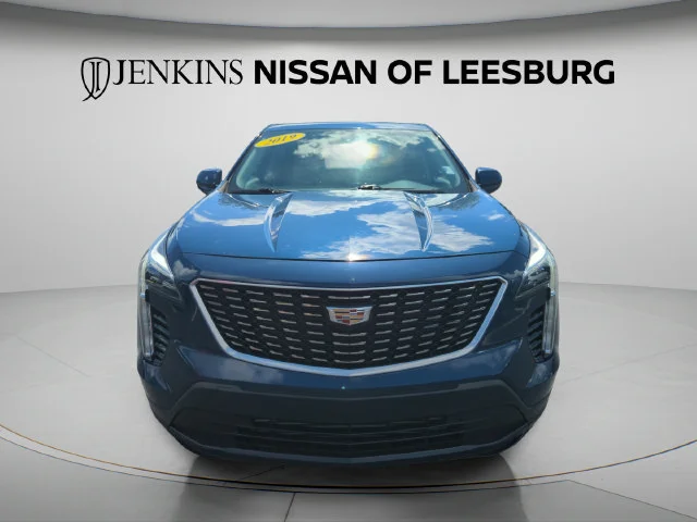Used 2019 Blue Cadillac Luxury image 15