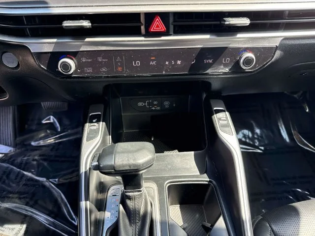 Used 2024 Gray Kia S image 39