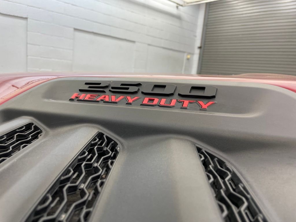 New 2026 Molten Red Pearl-Coat Exterior Paint RAM Rebel image 12