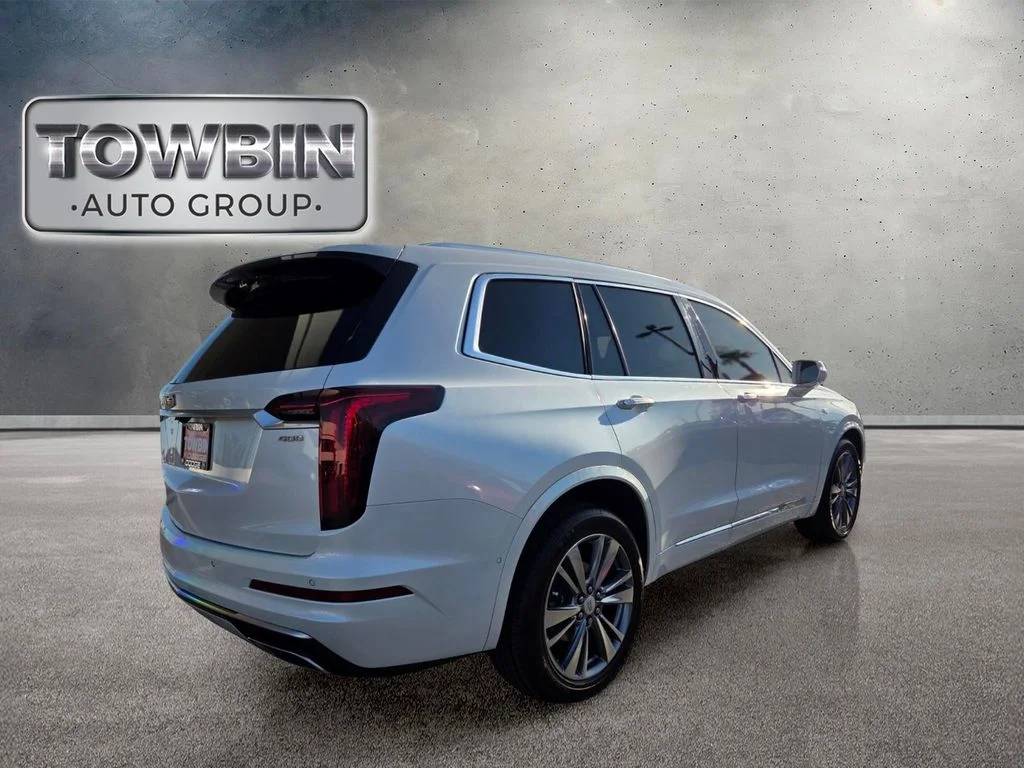 Used 2020 White Cadillac Premium Luxury image 4