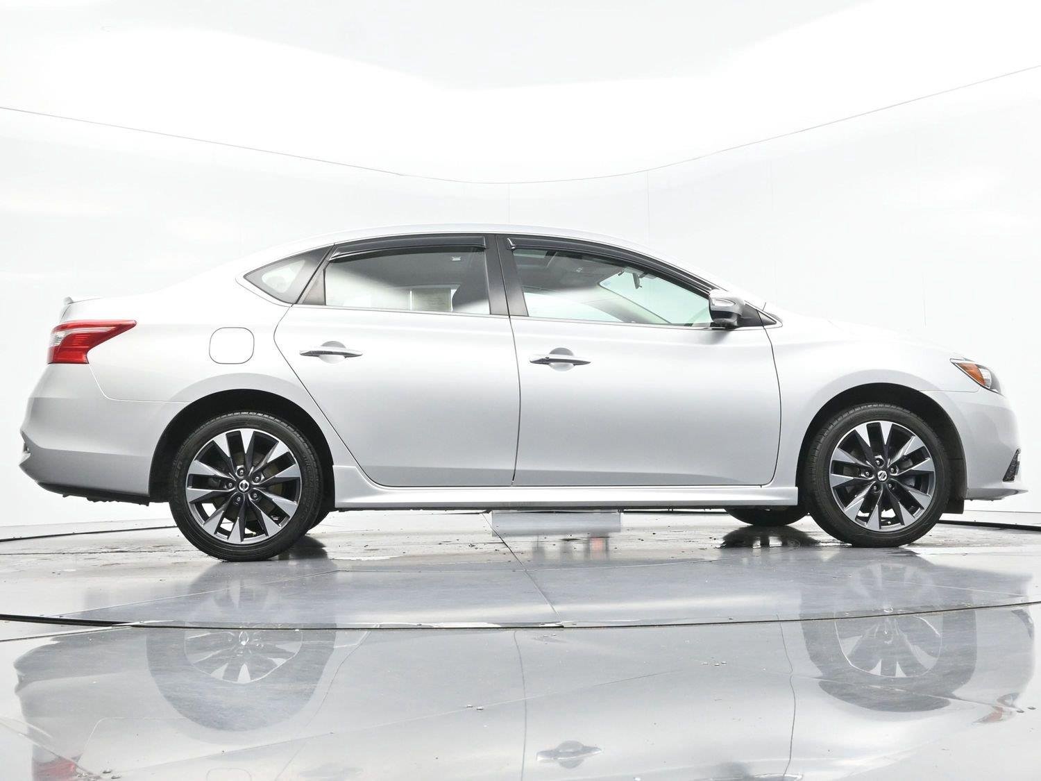 Used 2017 Brilliant Silver Nissan SR Turbo image 52