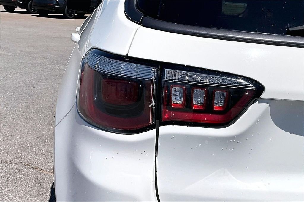 Used 2020 White Jeep Trailhawk image 30