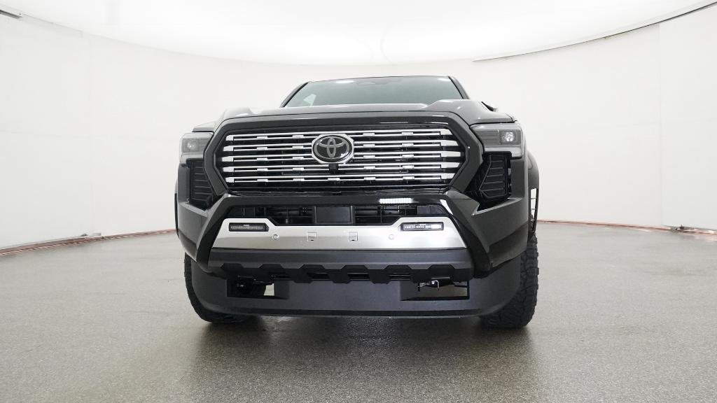 2025 Toyota Tacoma Limited - Photo 46