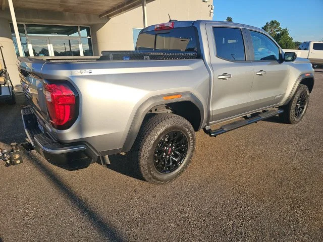 Used 2026 Silver GMC Elevation image 8