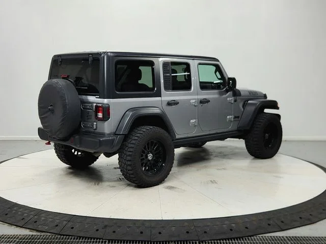 Used 2021 Silver Jeep Unlimited Willys image 8