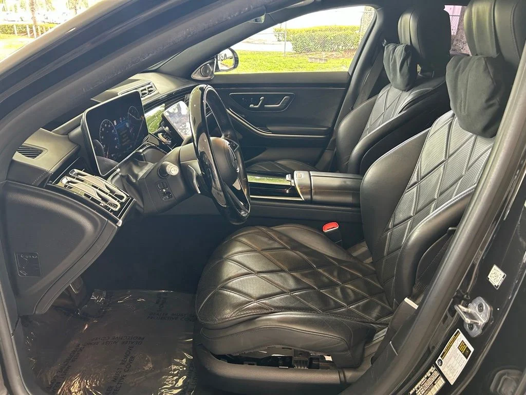 Used 2021 White Mercedes-Benz Maybach S 580 image 5