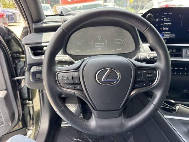 2025 Lexus UX Hybrid 300h Premium - Photo 14