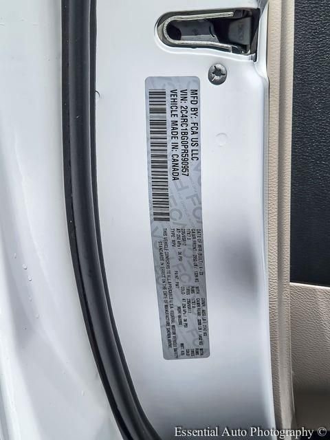 Used 2023 White Chrysler Touring L image 35