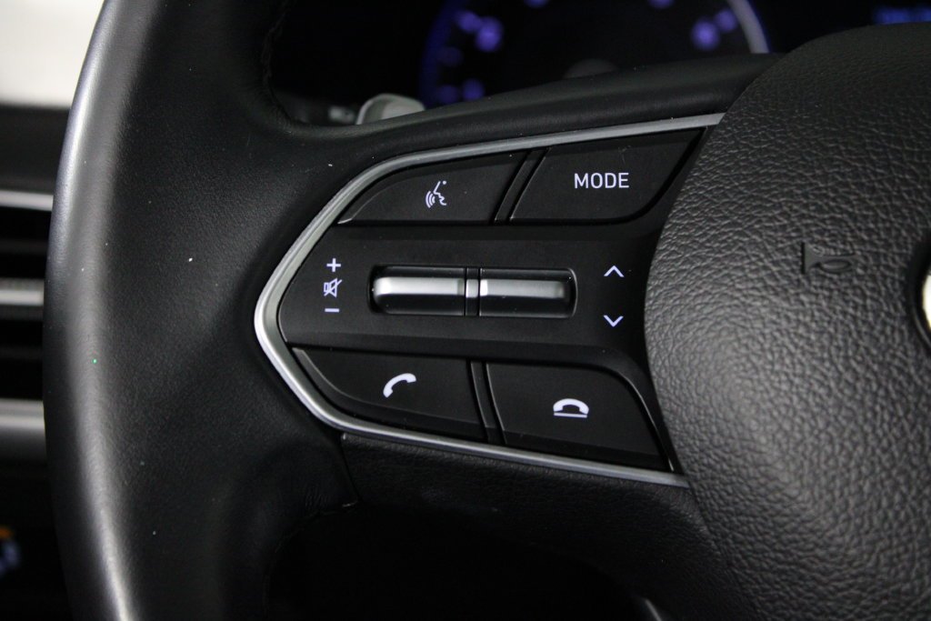 Certified Used 2022 Silver Hyundai SEL image 30
