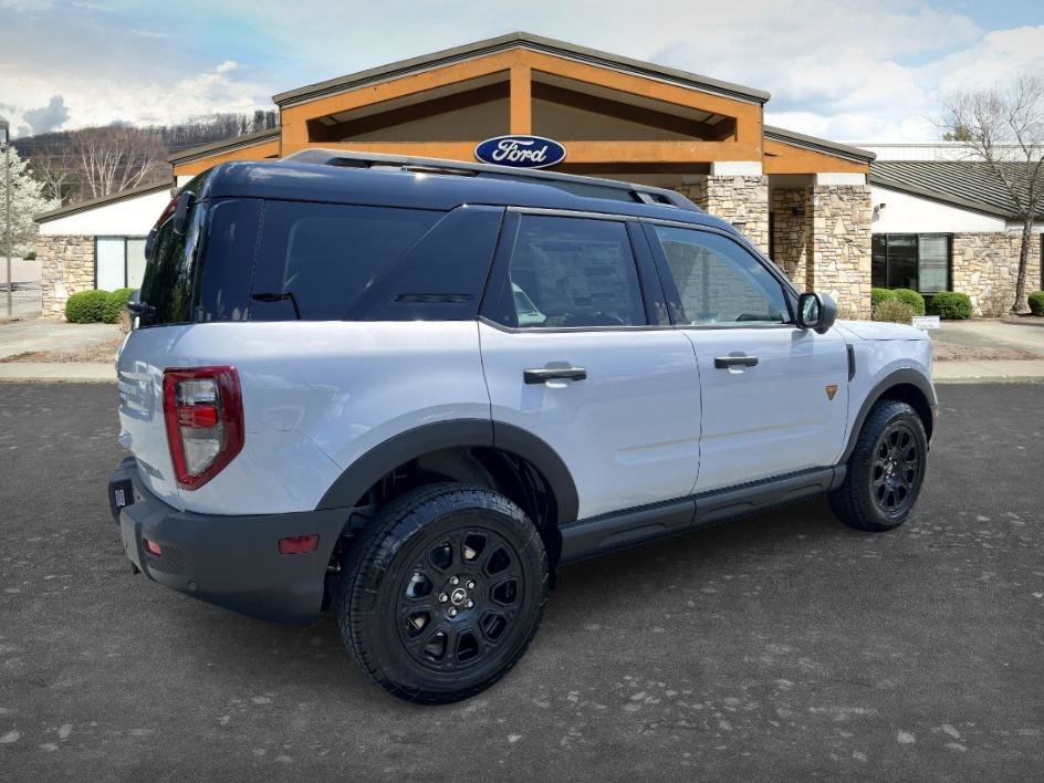 New 2026 Space White Metallic Ford Badlands® image 5