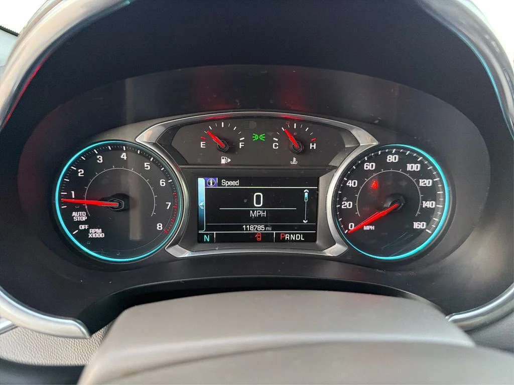 Used 2016 Silver Ice Metallic Chevrolet LT image 16
