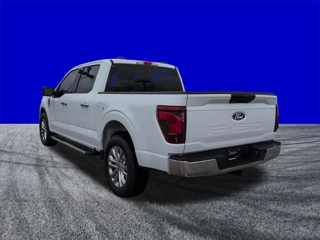 New 2026 Oxford White Ford XLT image 6