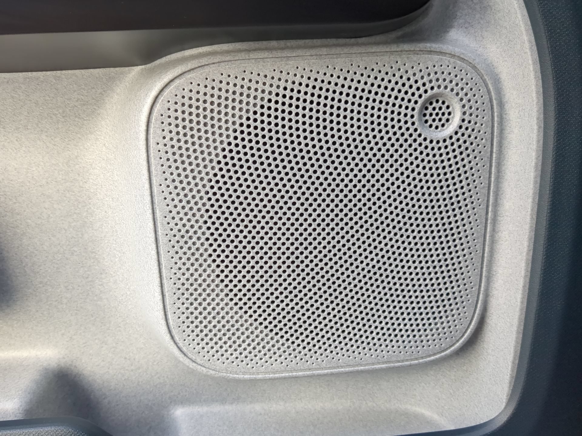 New 2026 Carbonized Gray Metallic Ford XLT image 53