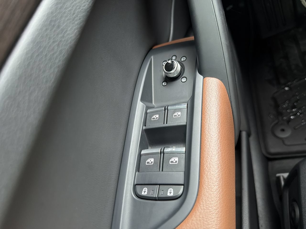 Used 2024 Arkona White Audi 40 Premium image 18