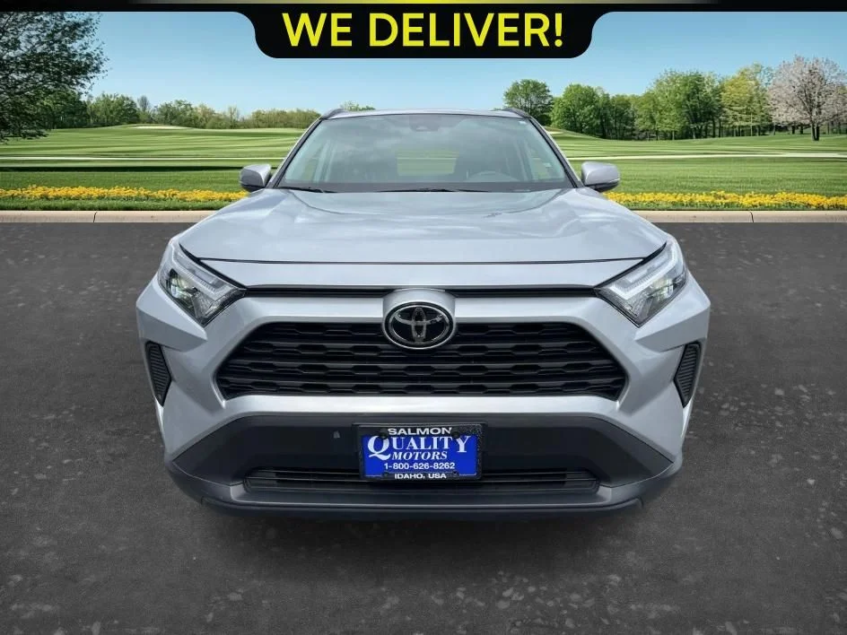Used 2025 Silver Toyota XLE image 2