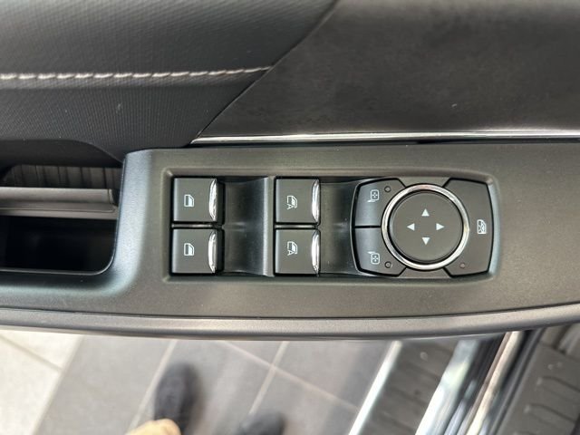 2025 Ford F-150 XLT - Photo 17
