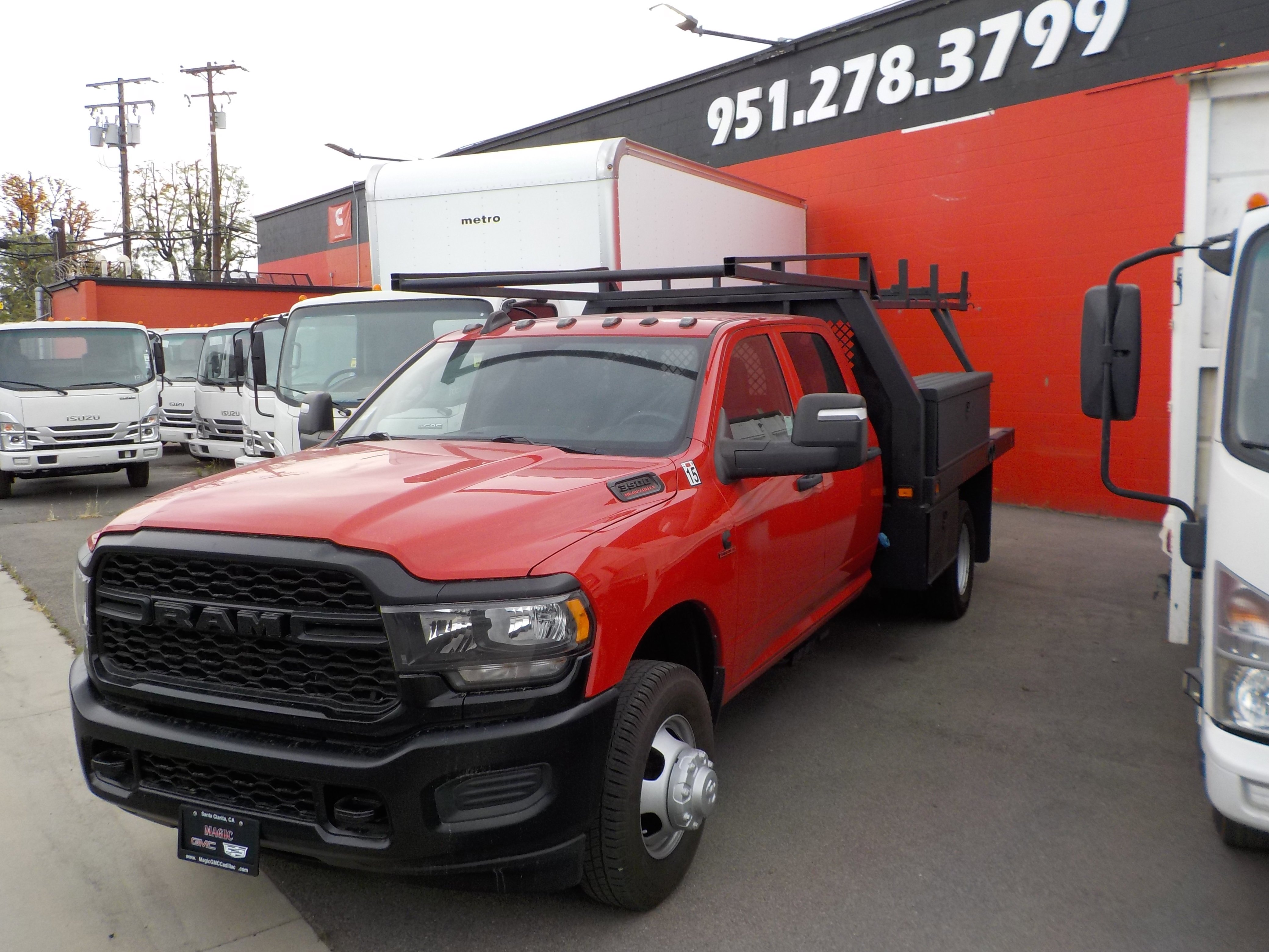 2023 RAM Ram 3500 Chassis Cab Tradesman - Photo 12