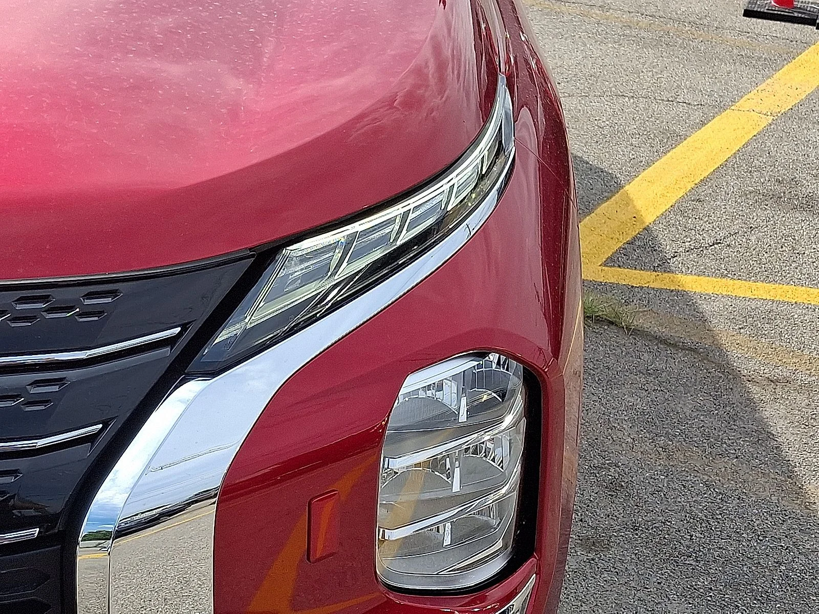 Used 2022  Mitsubishi SE image 9