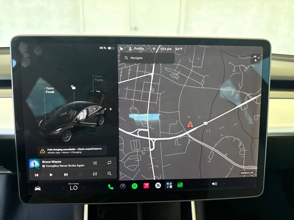Used 2019 Black Tesla  image 17