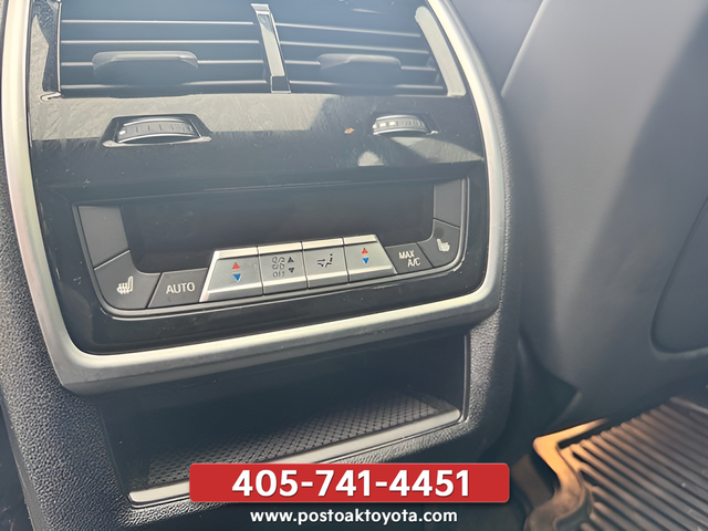 Used 2020 Gray BMW xDrive40i image 22