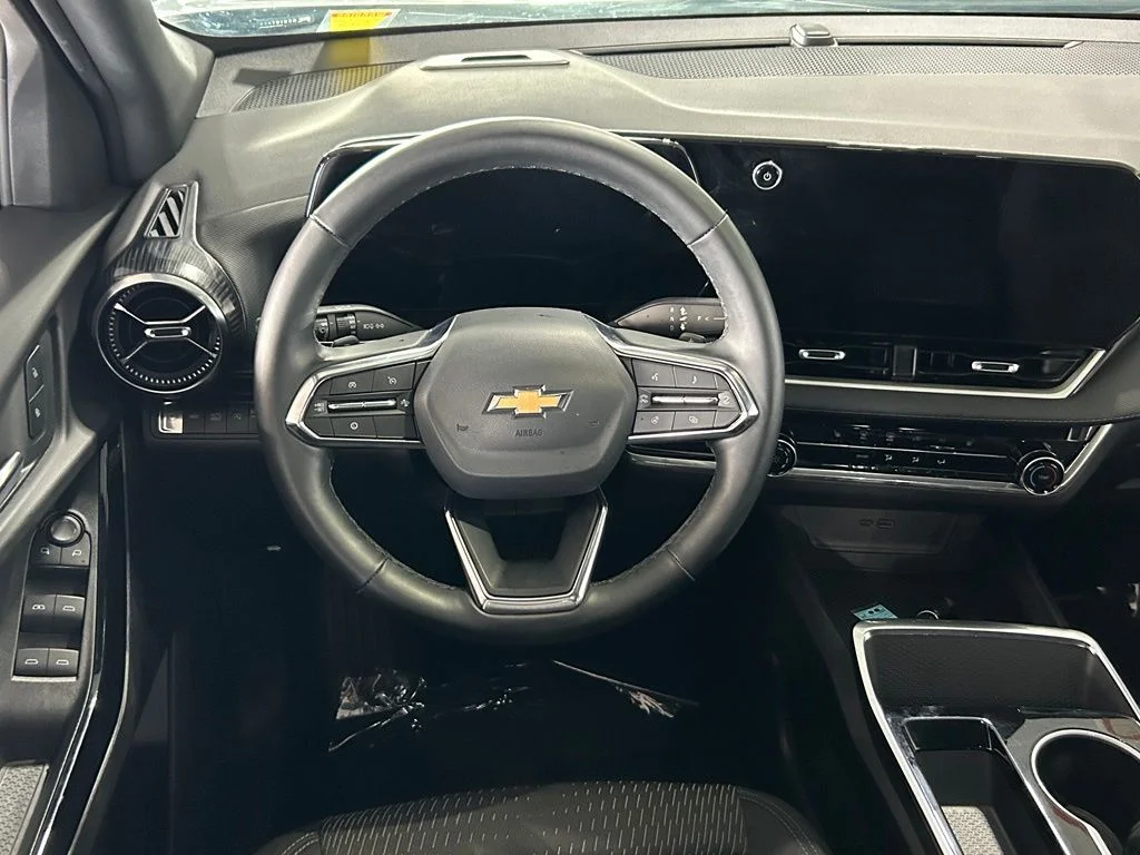 Used 2025 Sterling Gray Metallic Chevrolet LT image 8