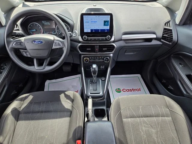 Used 2021 Black Ford SE image 15