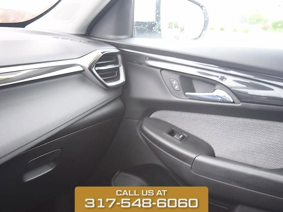 2025 Chevrolet Trailblazer LT - Photo 30