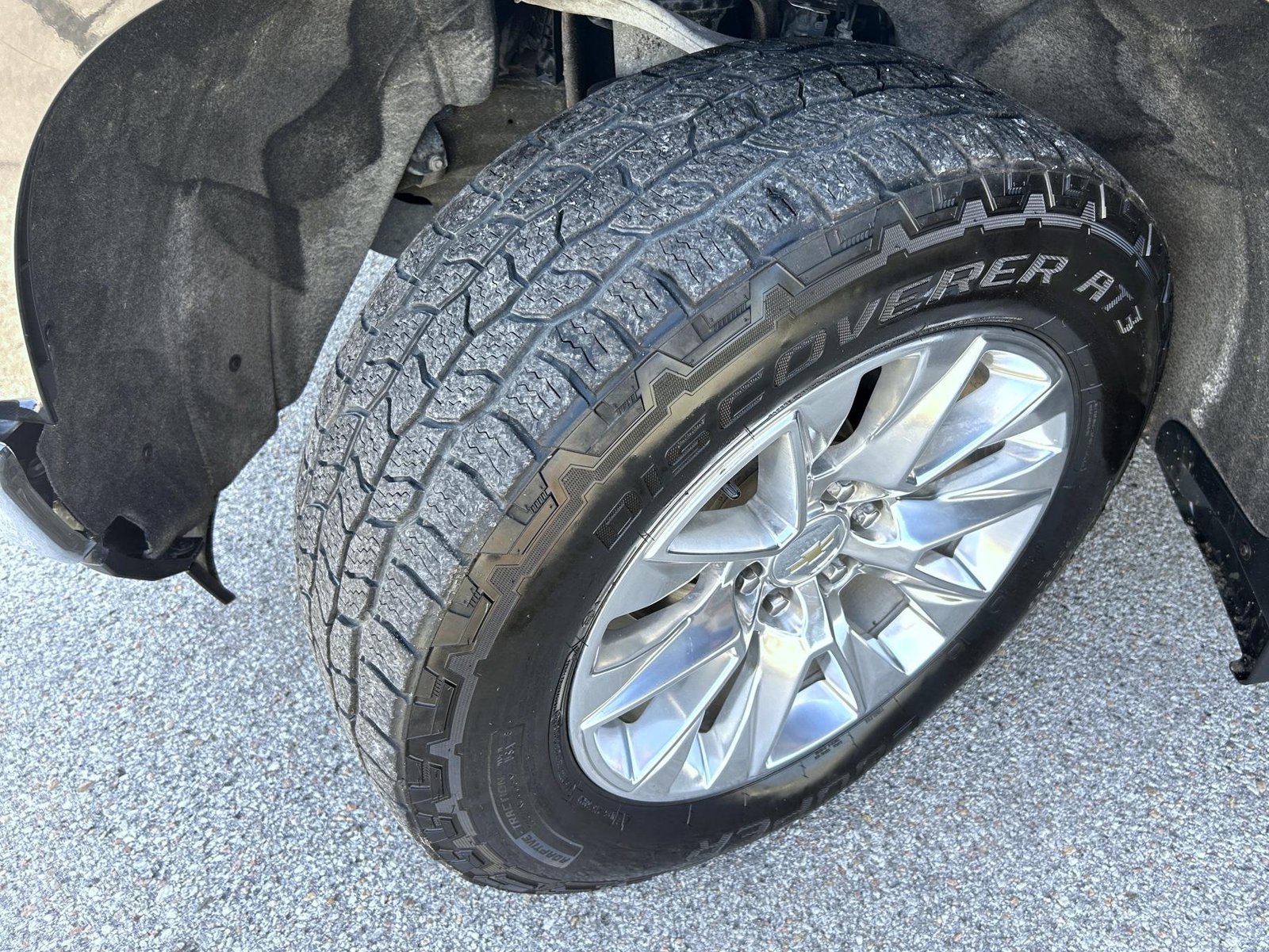 2021 Chevrolet Silverado 1500 LTZ - Photo 24