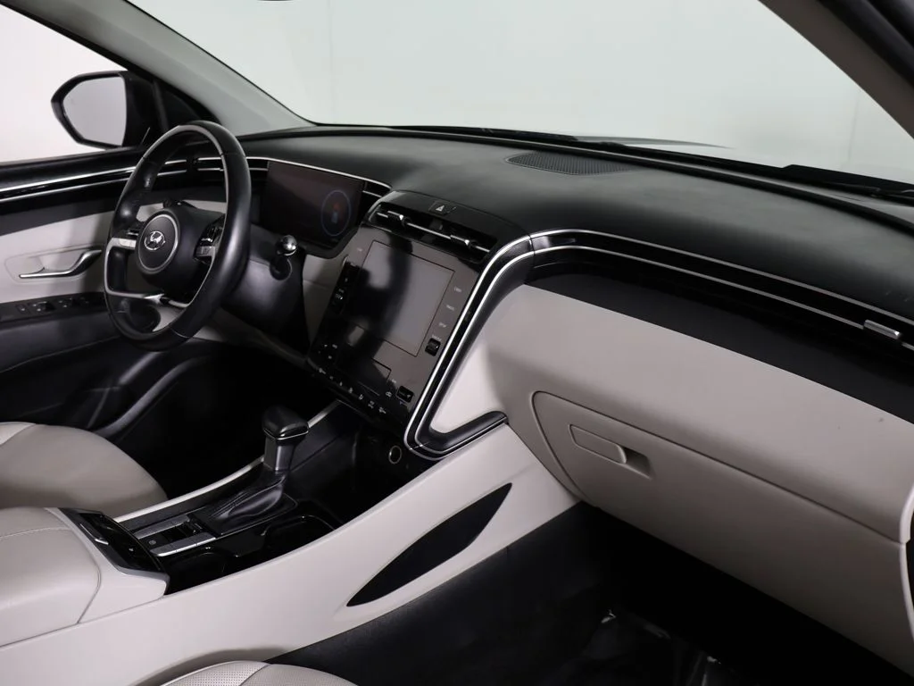 Used 2023 Phantom Black Hyundai SEL image 30