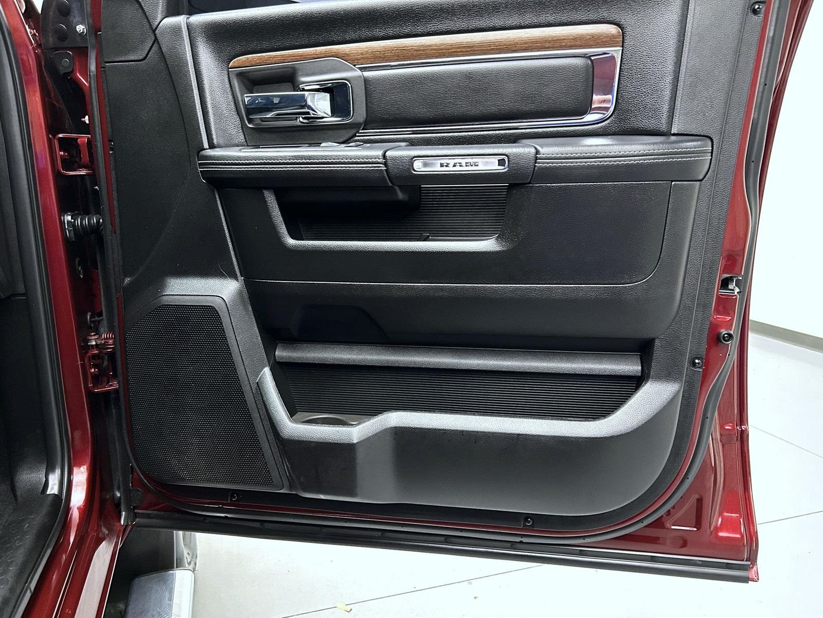 Used 2018 Red Ram Laramie image 16