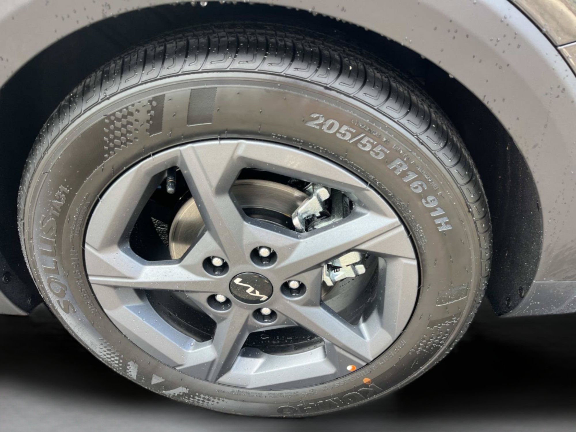 New 2026 Interstellar Gray Kia LXS image 11